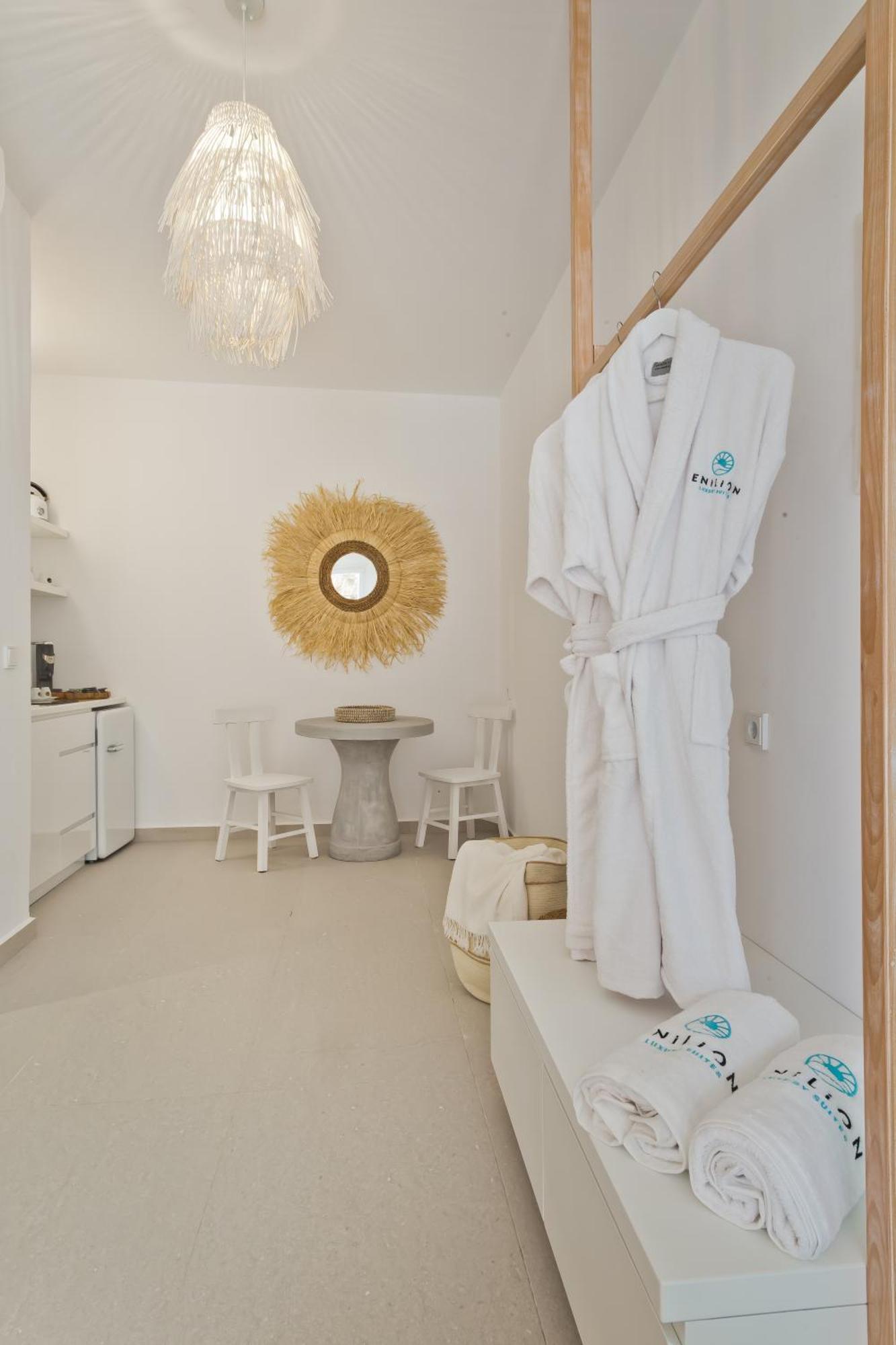 Enilion Luxury Kyra Panagia