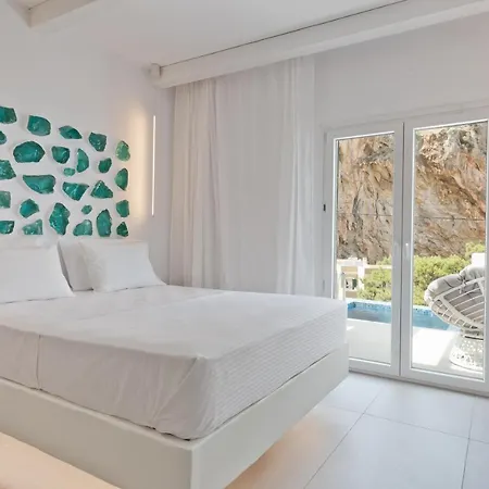 Enilion Luxury Suites Kyra Panagia Exterior foto