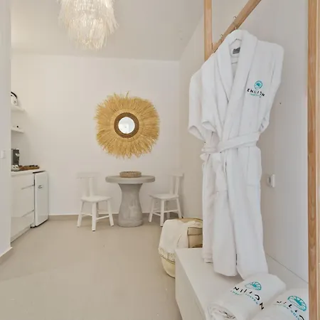 Enilion Luxury Suites Kyra Panagia Exterior foto